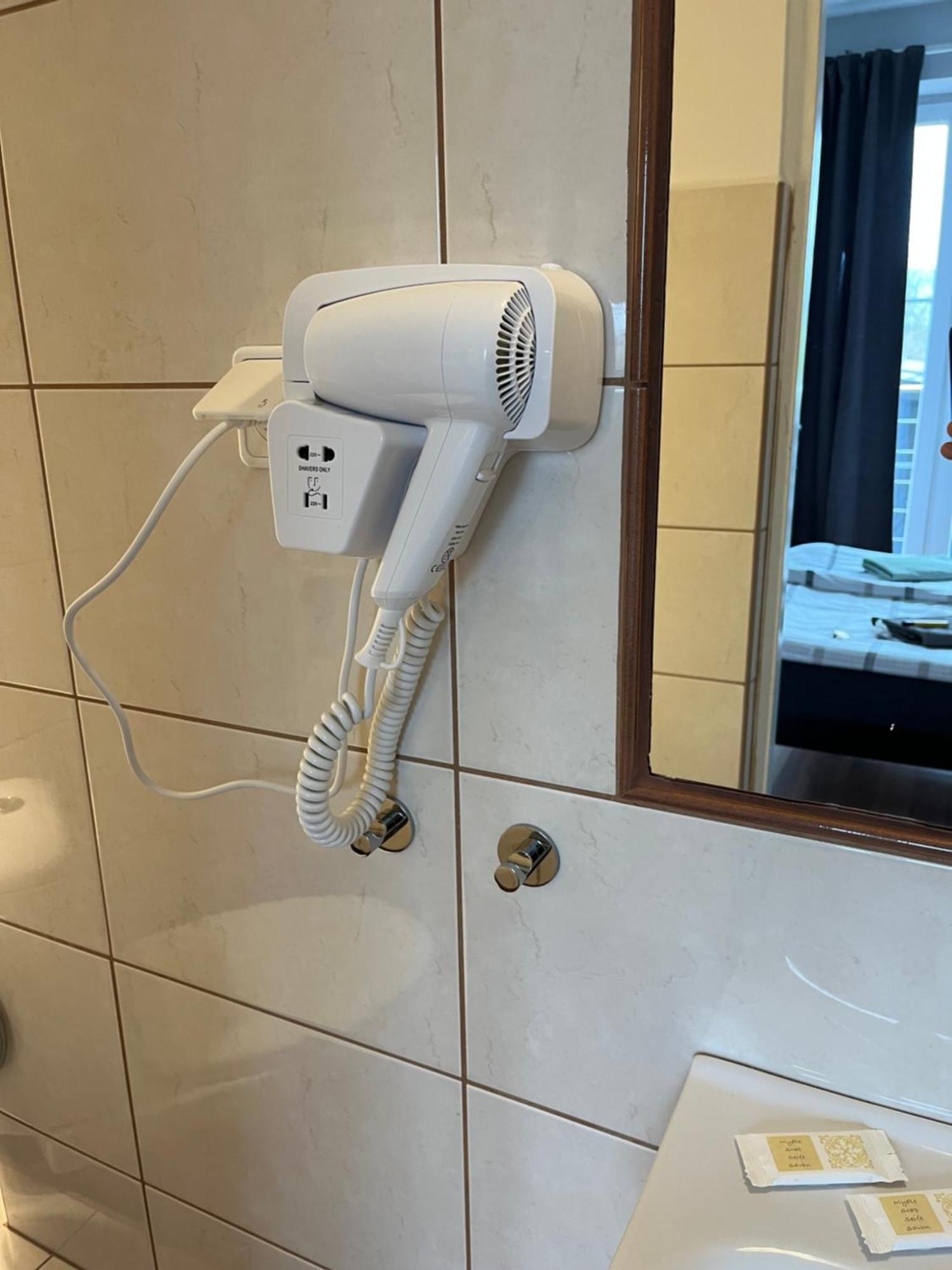 מישלניצה Route 7 Rooms מראה חיצוני תמונה