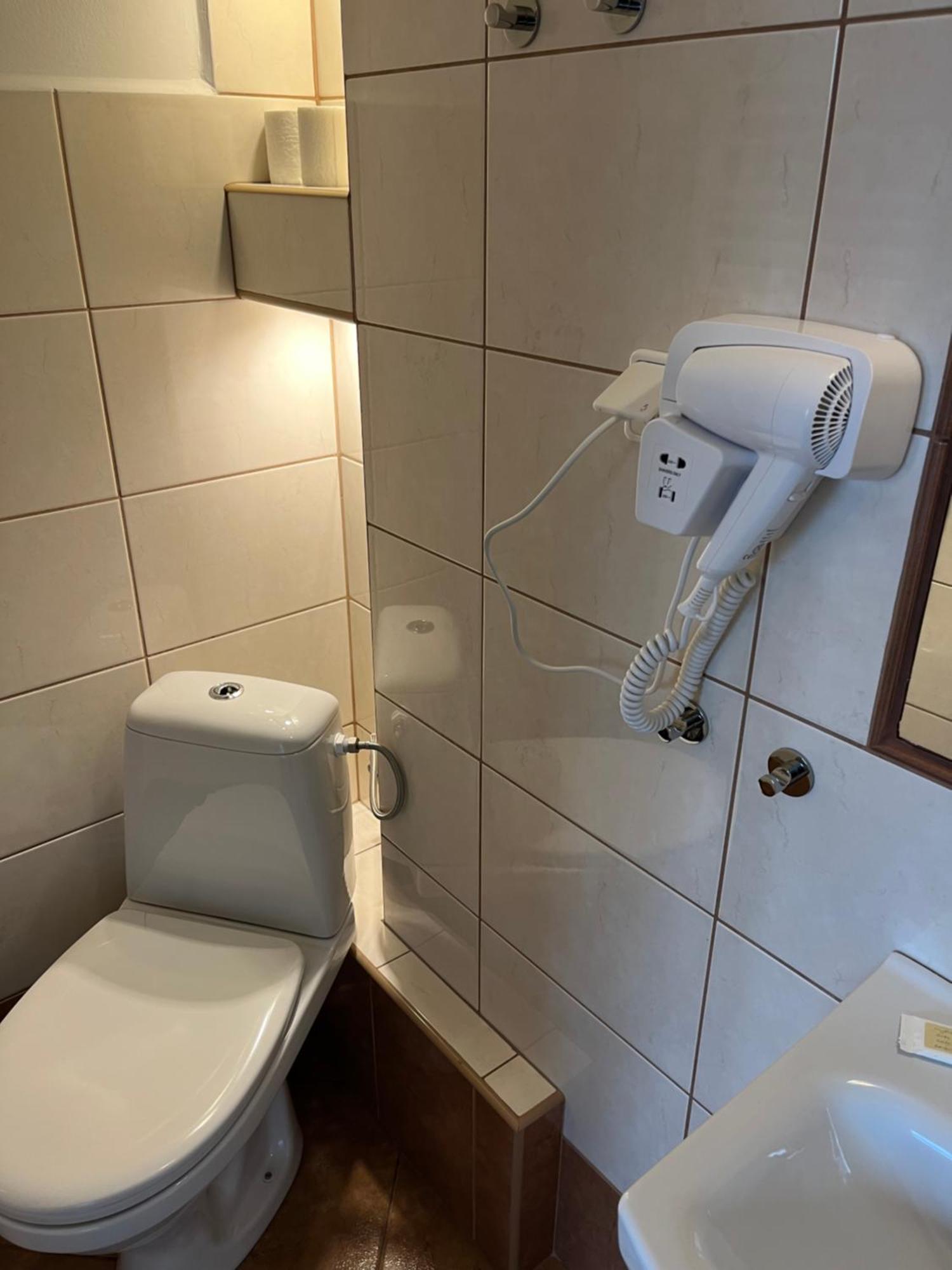 מישלניצה Route 7 Rooms מראה חיצוני תמונה